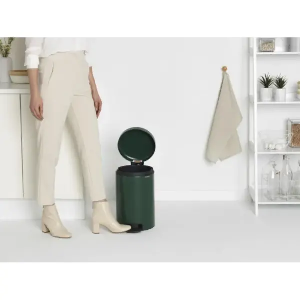 POUBELLE A PEDALE Bin NewIcon 12L Pine Green BRABANTIA – Image 2