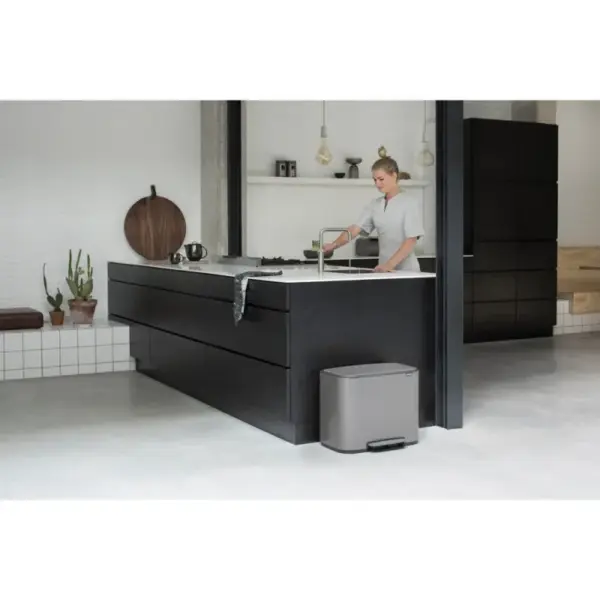 Poubelle à pédale Brabantia 36L Platinium – Grande capacité – Image 5